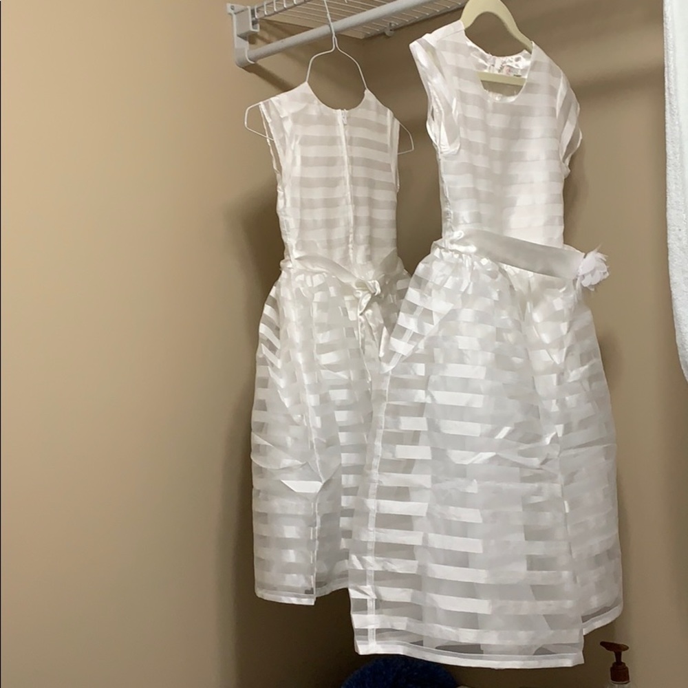 Girls white children’s place dresses